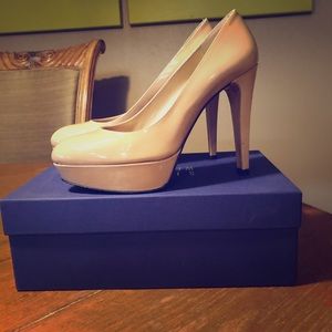 Stewart Weizman Pumps